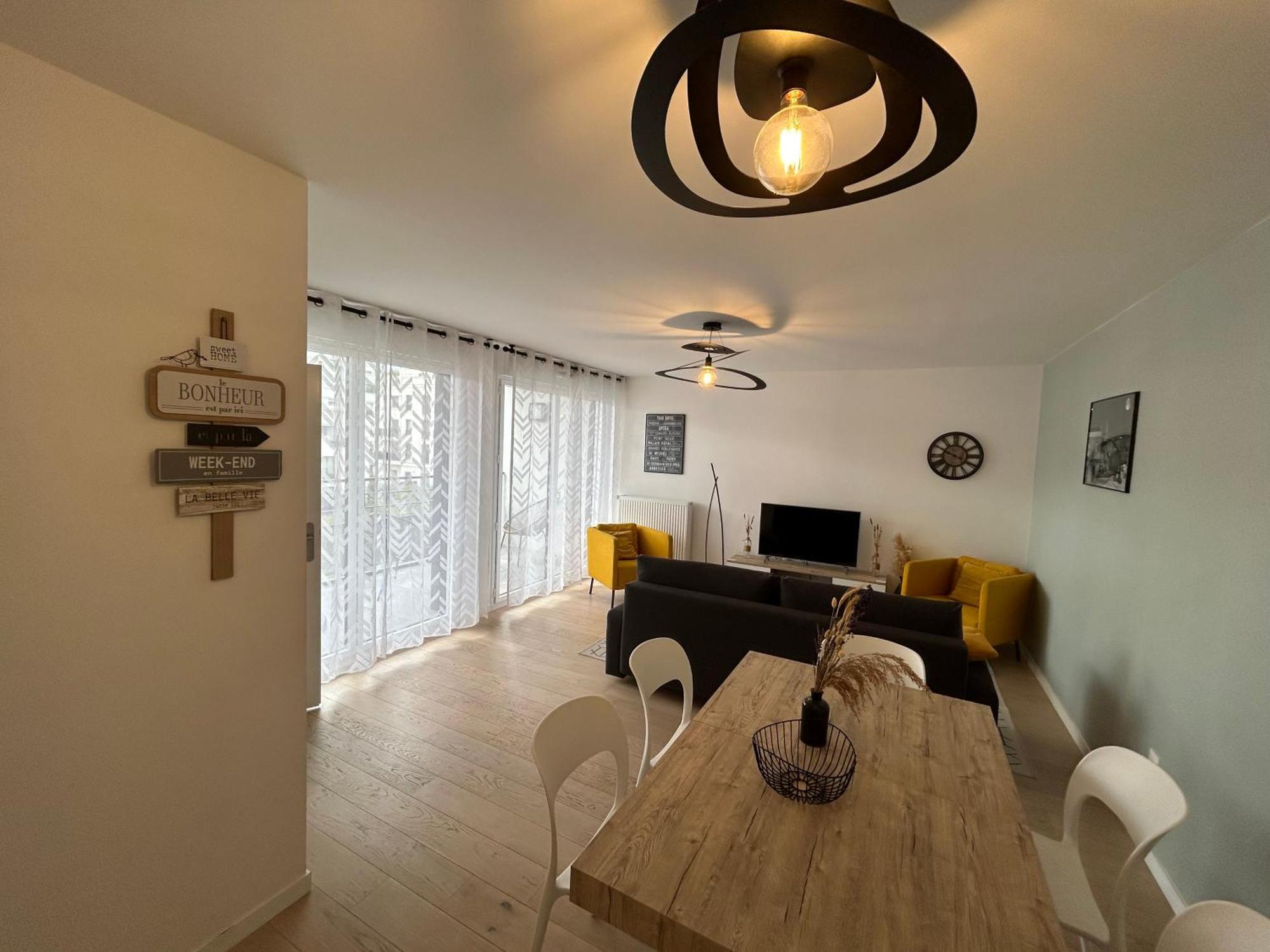 Le Repaire De Mickey Apartment เชสซี ภายนอก รูปภาพ